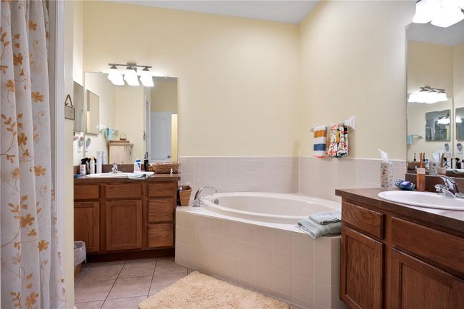 31932 Stillmeadow Dr, House other with 3 bedrooms, 2 bathrooms and null parking in WESLEY CHAPEL FL | Image 22