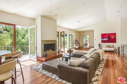 2655 Topanga Skyline Dr, Topanga, CA, 90290-4058 | Card Image