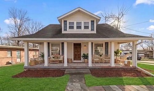 1242 Mckinley Ave, Des Moines, IA, 50315-3829 | Card Image