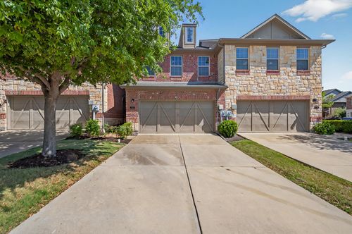 415 Teague Dr, Lewisville, TX, 75067-6722 | Card Image