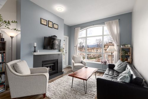 402-2559 Parkview Lane, Port Coquitlam, BC, V3C6M1 | Card Image