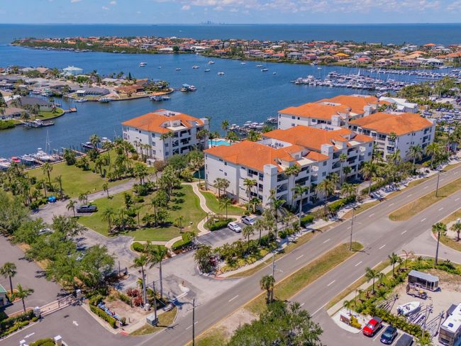UNIT-202 - 1042 Bellasol Way, Condo with 3 bedrooms, 4 bathrooms and null parking in Apollo Beach FL | Image 81