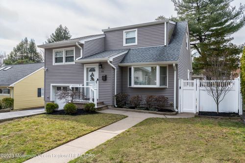 384 Mountain Ave, Township Of Washington, NJ, 07676-5002 | Card Image