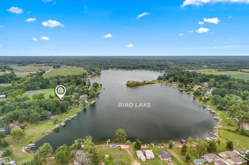 6017 Skuse Rd, Osseo, MI, 49266-9817 | Card Image