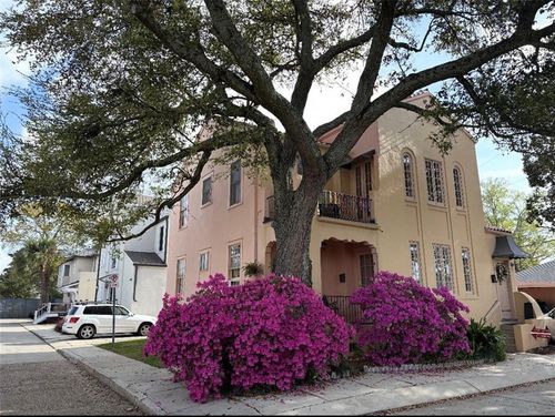 4 Azalea Ct, Metairie, LA, 70005-4002 | Card Image