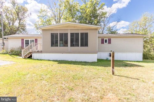 665 Sarah St, OSCEOLA MILLS, PA, 16666-9334 | Card Image