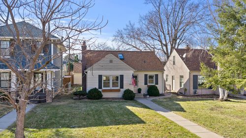 5352 Knox Ave S, Minneapolis, MN, 55419-1044 | Card Image