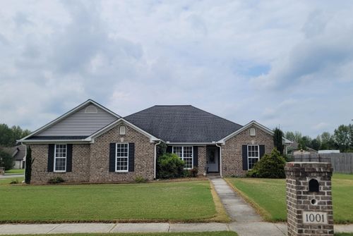 1001 Emerald Way, Hartselle, AL, 35640-9128 | Card Image