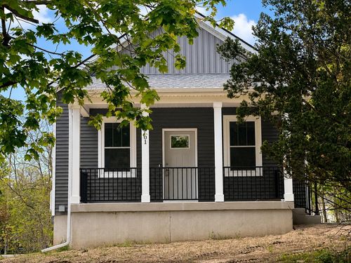 501 Fenimore Ave, Kalamazoo, MI, 49048-2028 | Card Image