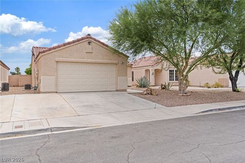 749 Salt Flats Cir, Henderson, NV, 89011-4910 | Card Image