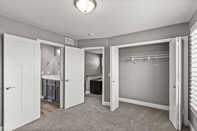 3068 Walden Dr | Image 24