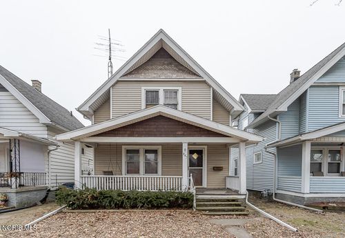 842 Geneva Ave, Toledo, OH, 43609-3038 | Card Image