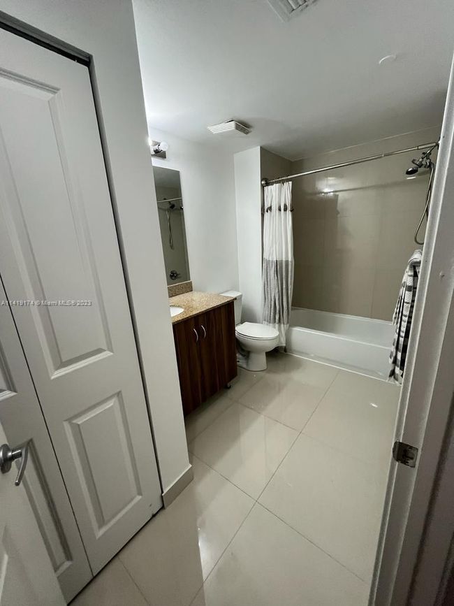 APT-1707 - 601 Ne 23 Rd St, Condo with 1 bedrooms, 1 bathrooms and null parking in Miami FL | Image 11