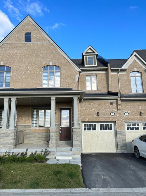 7 Cachia Lane, Ajax, ON, L1T0P8 | Card Image