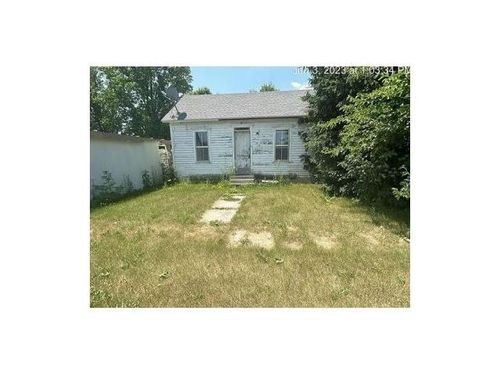 120 N Bushnell Street, Blandinsville, IL, 61420 | Card Image