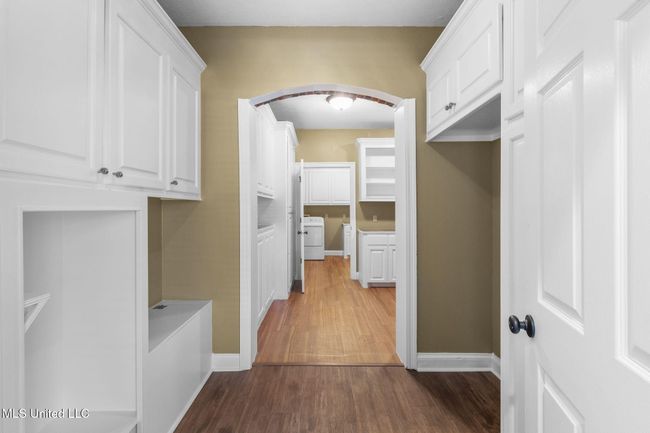 34-web-or-mls-211 Lake Terrace-42 | Image 43
