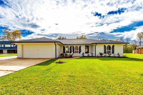 3916 Benton Dr, Bourg, LA, 70343-3607 | Card Image