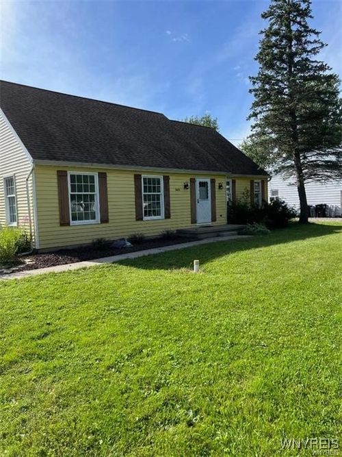 2666 Stony Point Rd, Grand Island, NY, 14072-1859 | Card Image