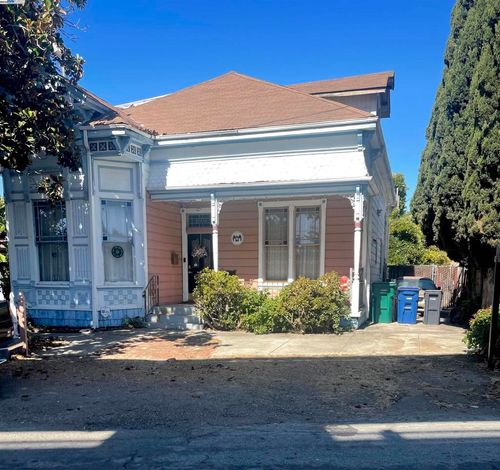 22354 Western Blvd, Hayward, CA, 94541-3948 | Card Image