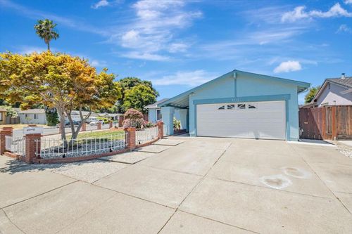 2717 Meadowlark Dr, Union City, CA, 94587-3142 | Card Image