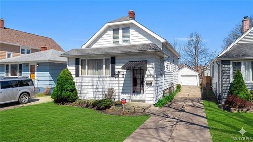 102 Whitehall Ave, Buffalo, NY, 14220-2762 | Card Image