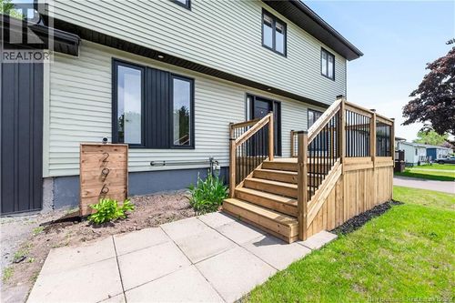 296 Buckingham Ave, Riverview, NB, E1B2P2 | Card Image