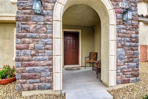 9917 Blue Villa Ct, Las Vegas, NV, 89178-7559 | Card Image