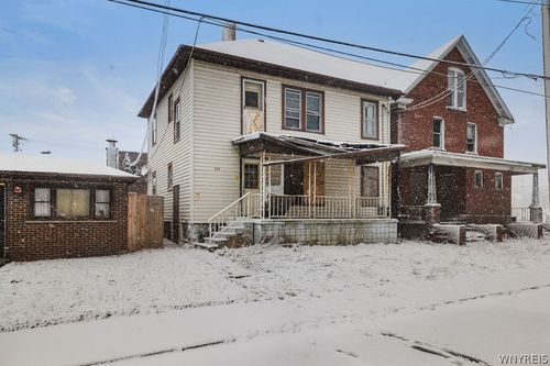 352 9th Street, Niagara Falls, NY, 14303 | Card Image