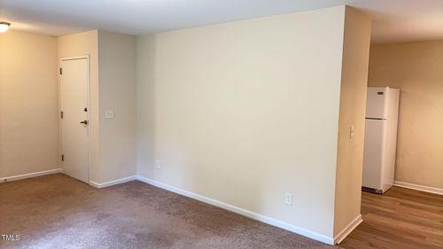 apt-1d-201 E Ransom St, Fuquay Varina, NC, 27526-2527 | Card Image