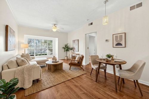 apt-226-2025 Woodmont Blvd, Nashville, TN, 37215-1564 | Card Image