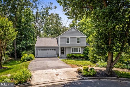 302 Wood Shadows Ct, MILLERSVILLE, MD, 21108-2414 | Card Image