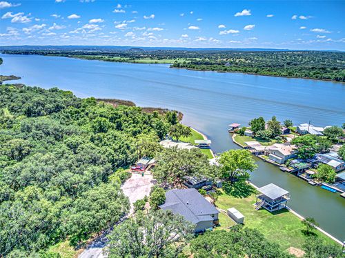 702 Liveoak Road, Kingsland, TX, 78639 | Card Image