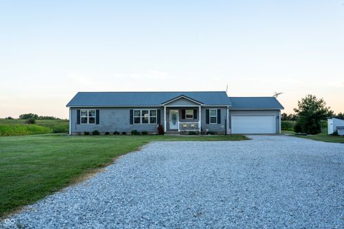 8885 E 550 S, Oakland City, IN, 47660-8580 | Card Image