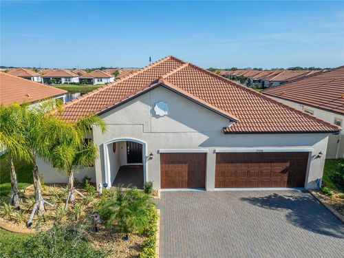 17216 Scuba Crest St, WIMAUMA, FL, 33598-2529 | Card Image