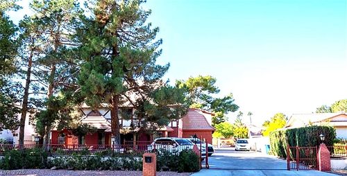 3265 Rosanna St, Las Vegas, NV, 89117-3137 | Card Image