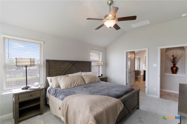 521 Kirkhill St, House other with 4 bedrooms, 2 bathrooms and null parking in Hutto TX | Image 15