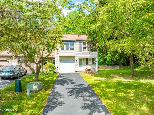 23 Westchester Ct, Clifton Park, NY, 12065-7519 | Card Image