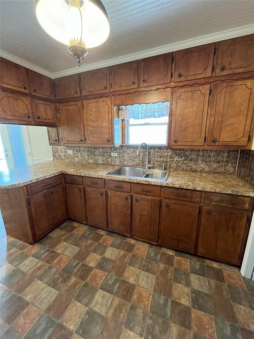 1374 Fm 744, Hubbard, TX, 76648-4700 | Card Image