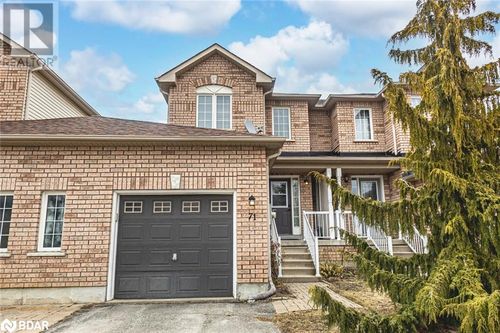 71 Pringle Dr, Barrie, ON, L4N0R2 | Card Image