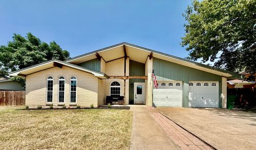 605 S Wieser St, Hamilton, TX, 76531-2361 | Card Image