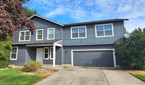 3331 Sw Juniper Ave, Redmond, OR, 97756-7678 | Card Image
