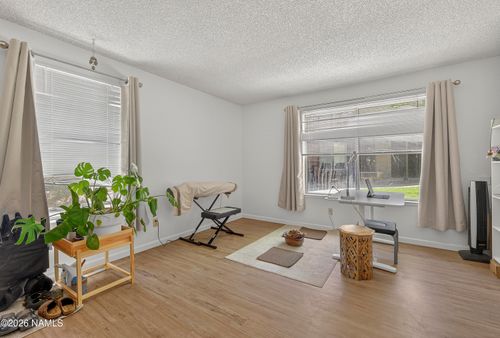 43-1200 S Riordan Ranch St, Flagstaff, AZ, 86001-6360 | Card Image