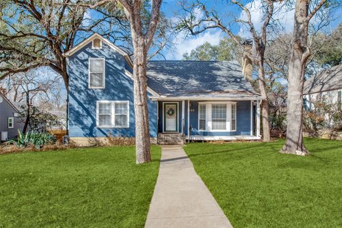 1405 Bluebonnet Dr, Fort Worth, TX, 76111-1407 | Card Image
