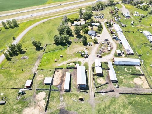 322140 1048 Drive E, Rural Foothills County, AB, T1S4T1 | Card Image