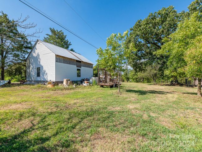 8670 Nc 200 Hwy, House other with 3 bedrooms, 1 bathrooms and null parking in Midland NC | Image 23