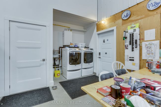 1575 Dobbyn Rd, House other with 2 bedrooms, 2 bathrooms and 20 parking in Alvinston ON | Image 28