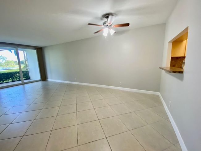 APT-104 - 3051 N Course Dr, Condo with 2 bedrooms, 2 bathrooms and null parking in Pompano Beach FL | Image 10