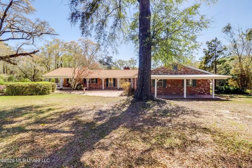 416 Howard St, Wiggins, MS, 39577-2529 | Card Image