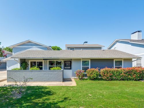 632 Timberline Dr, Hurst, TX, 76053-4742 | Card Image