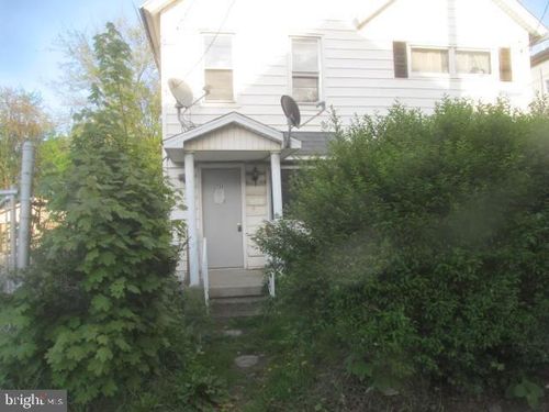 2724 N Main Ave, SCRANTON, PA, 18508-1426 | Card Image